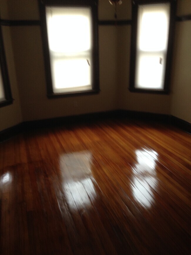Building Photo - 35 Parkton Rd