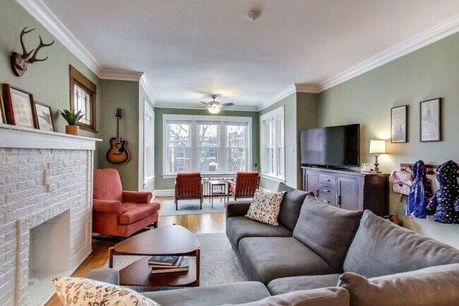 Foto del edificio - 4859 N Talman