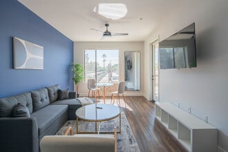 Building Photo - 701 W Rio Salado Pkwy