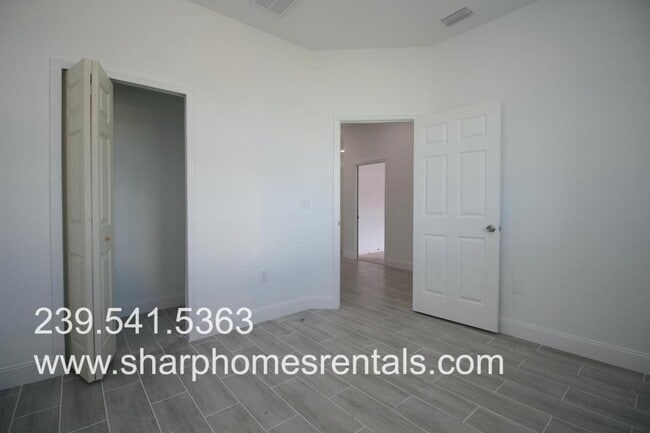 Foto del edificio - 442 Grant Blvd