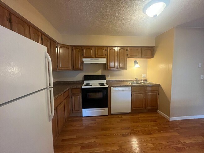 Building Photo - 942 Wescott Trail