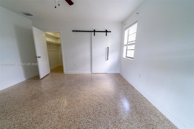 Building Photo - 4361 SW 97th Ct