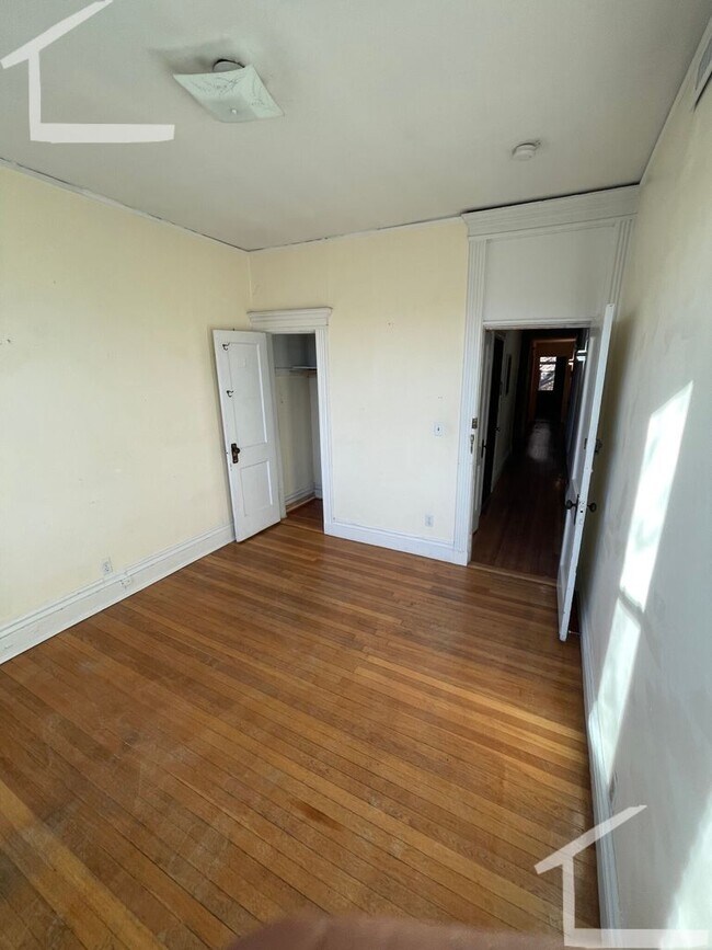 Foto del edificio - 1717 Commonwealth Ave #2B Boston MA 02135