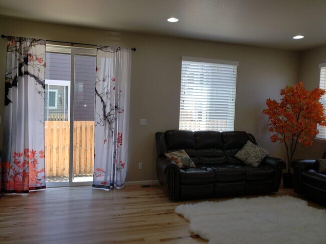 Foto del edificio - 17193 E Springfield Ct