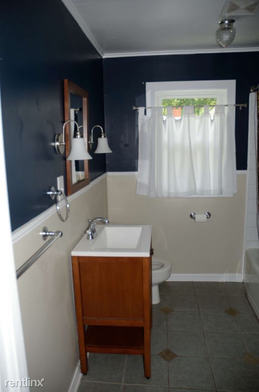 Building Photo - 3 br, 2 bath House - 4321 Panorama Dr SE