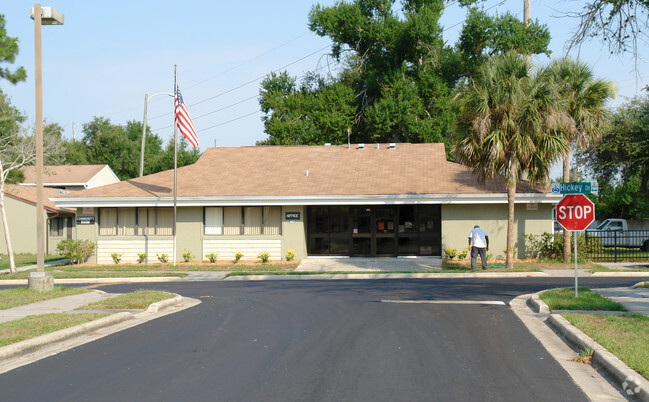 Building Photo - Citrus Square