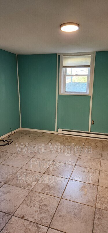 Building Photo - 153 Mellon St