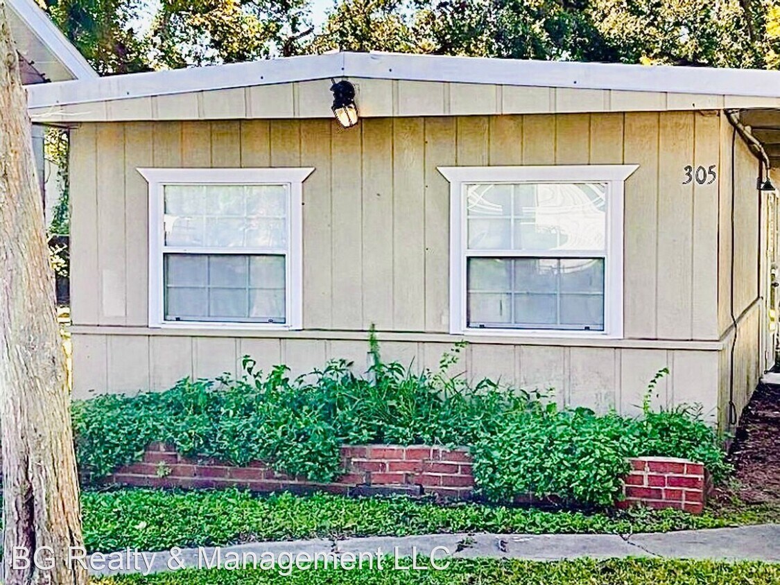 Primary Photo - 1 br, 1 bath House - 305 Bryan St.
