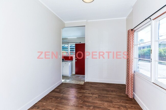 Building Photo - 3 bedroom, 2.5 bath home for rent in Lower...