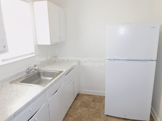 Building Photo - 1400 Martin Luther King Jr Dr