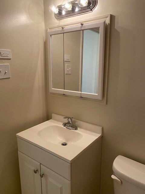 Building Photo - Stonehenge Court Apartments, Bethlehem, PA