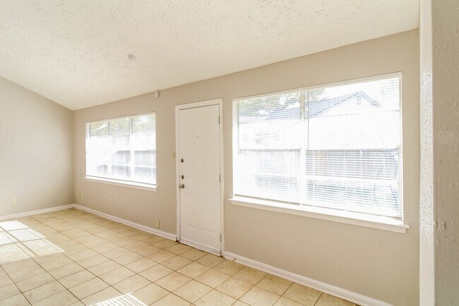 Foto del edificio - 7342 Sonnet Glen Ln