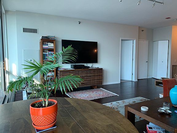 Foto del edificio - 757 N Orleans St