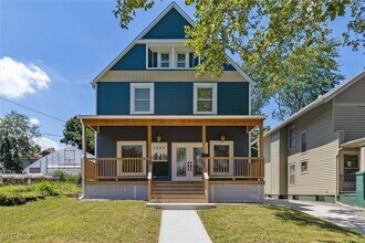 Building Photo - 1962 W 96th St