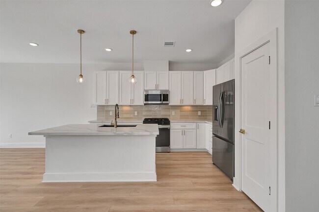 Foto del edificio - 3628 Amos St