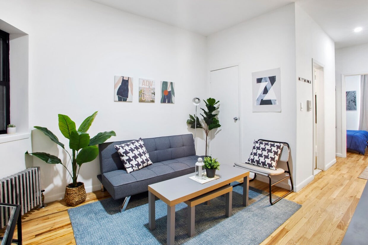 Foto principal - 343 E 118th St
