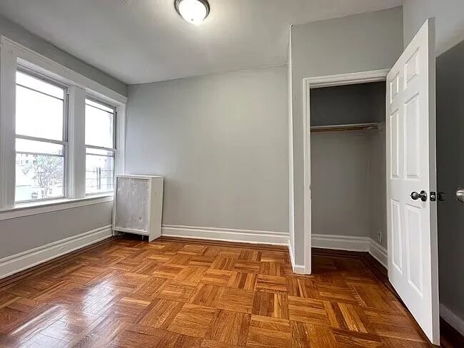 Building Photo - 424 Park Ave
