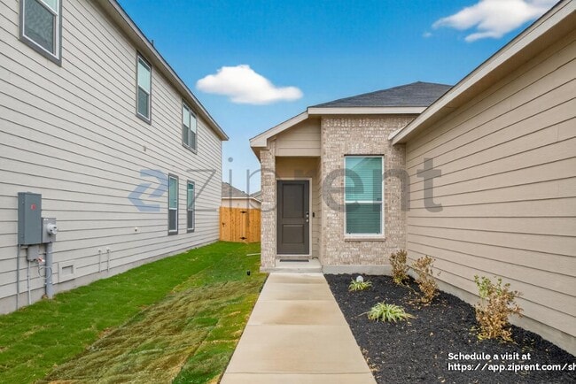 Foto del edificio - 7715 Canyon Wren Pk