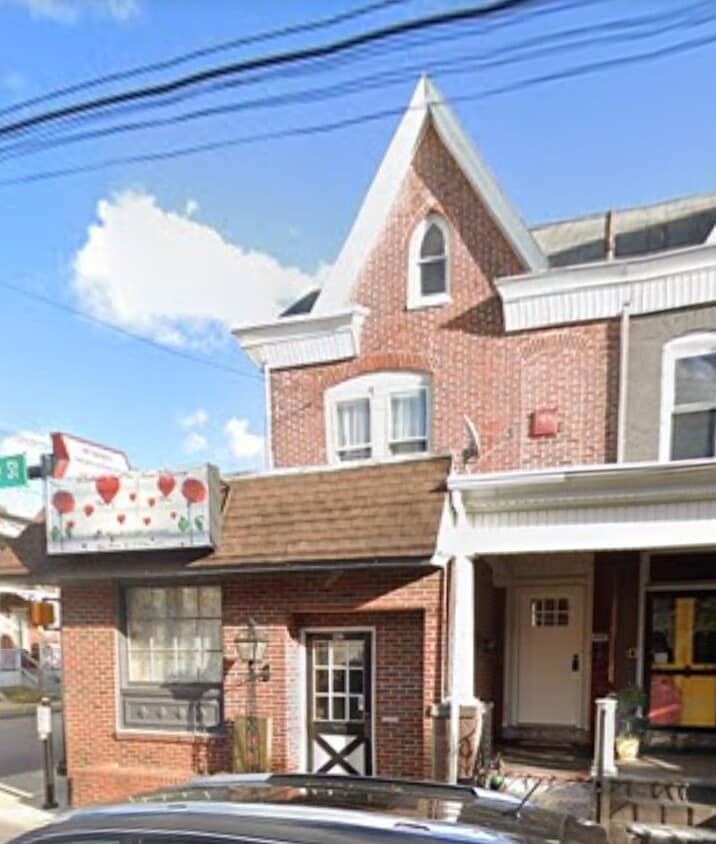 Primary Photo - 404 n Charlotte st