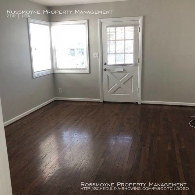 Building Photo - 2 Bedroom, 1 Bathroom Duplex