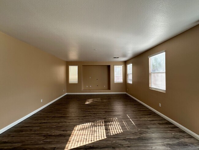 Foto del edificio - UNIT 5-WOODS PARCEL 10 AT RHOD