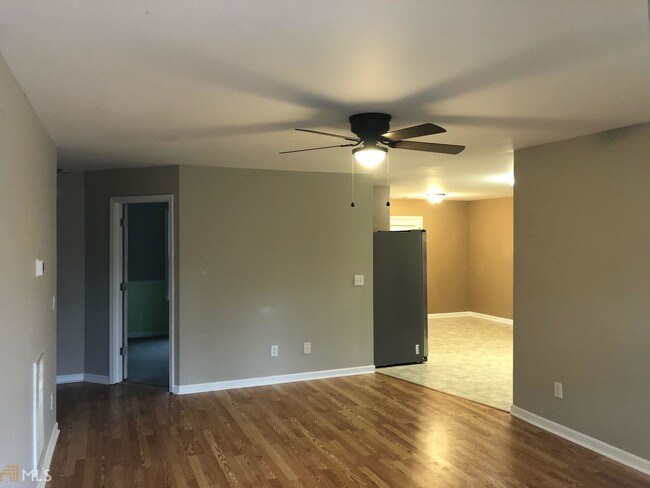 Foto del edificio - 147 Deer Run Trail SE