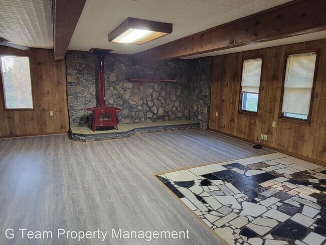 Building Photo - 3 br, 2 bath House - 688 Speck Road