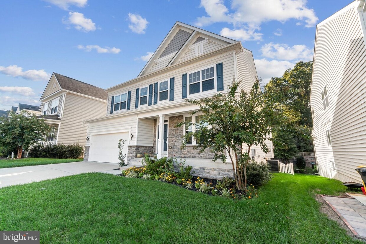Primary Photo - 7924 Meridian Dr