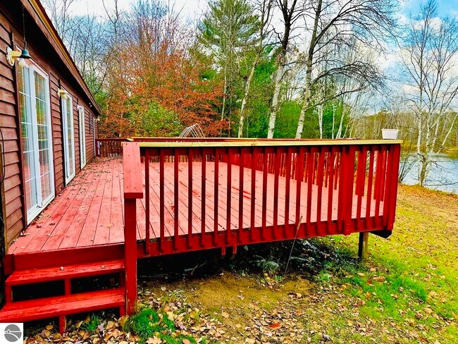 Building Photo - 105 Tippi Trail