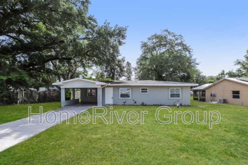 Foto principal - 1680 32nd St NW