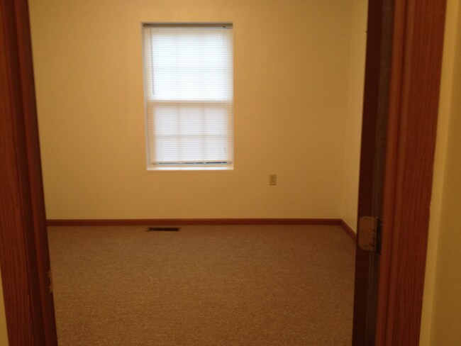 Foto del edificio - 1000 Church Hill Dr