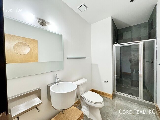 Foto del edificio - 382 W 22nd St