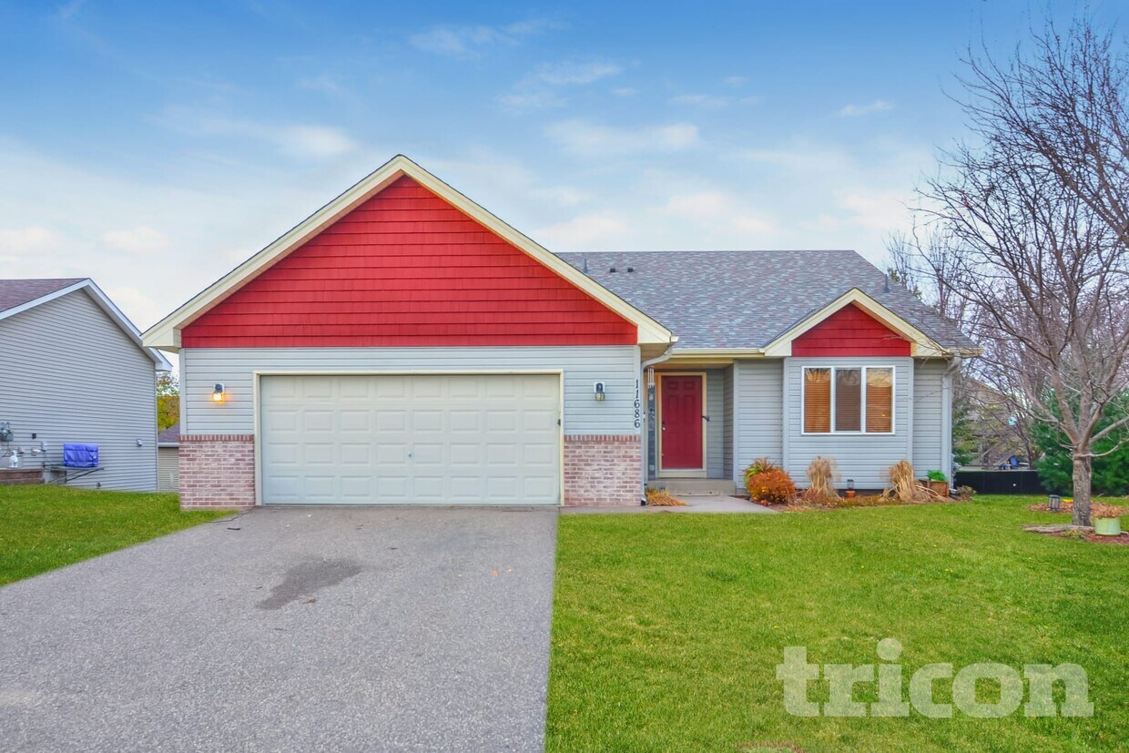 Foto principal - 11686 8th St NE