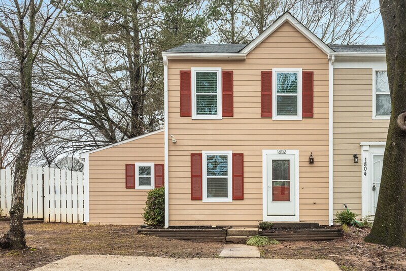 1802 Cumberland Valley Pl SE, Smyrna, GA 30080 Townhome Rentals in