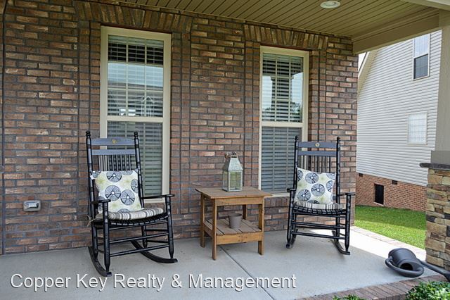 Building Photo - 3 br, 2.5 bath House - 808 Carousel Court