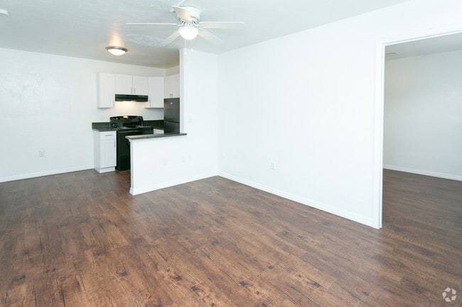 1BR,1BA_580 SF - Hamlet Cove Apartments