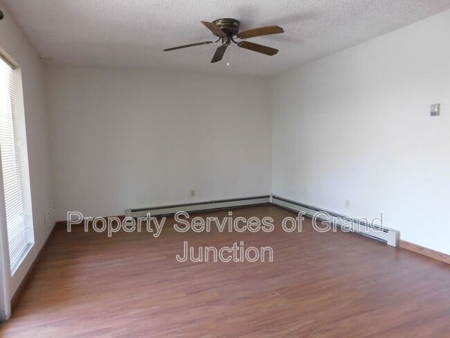 Foto del edificio - 805 E Cedar Ct