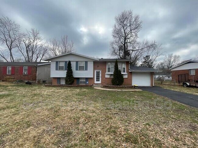 Building Photo - 1436 Cove Ln
