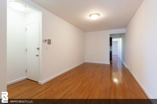 Building Photo - 475 4th Ave