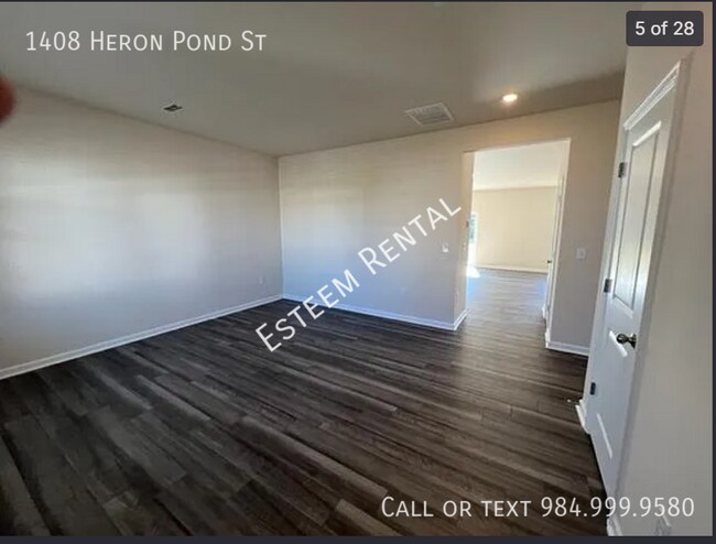Foto del edificio - 1408 Heron Pond St
