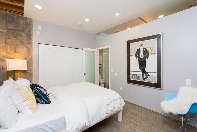 Bedroom w/ view of bathroom access - 120 Pacific Ave