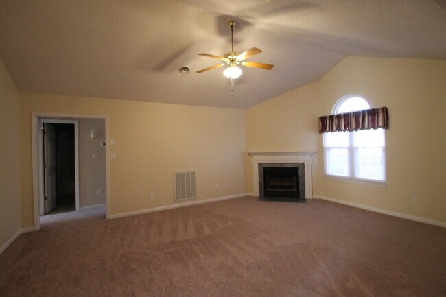 Building Photo - Exclusively Offered by Muse Realty, LLC