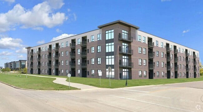 Building Photo - West Haven