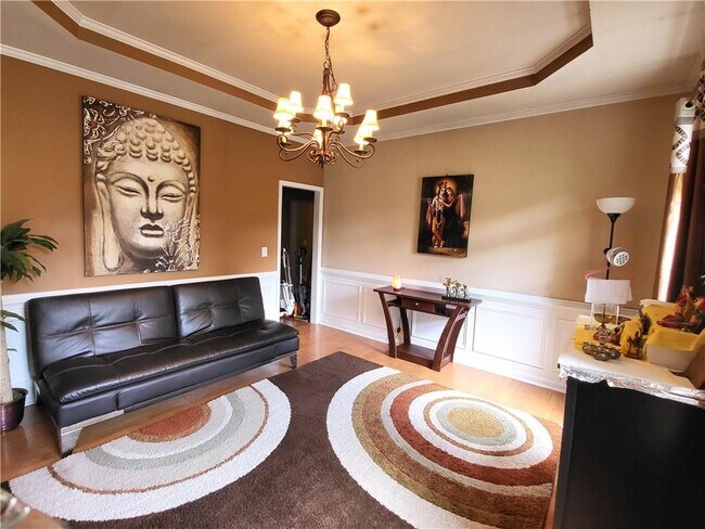 Foto del edificio - 2435 Huddlestone Way