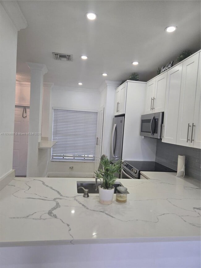 Building Photo - 737 SW 122nd Ave