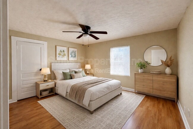 Building Photo - 519 Willow St