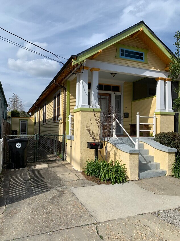 Foto principal - 4719 Laurel St