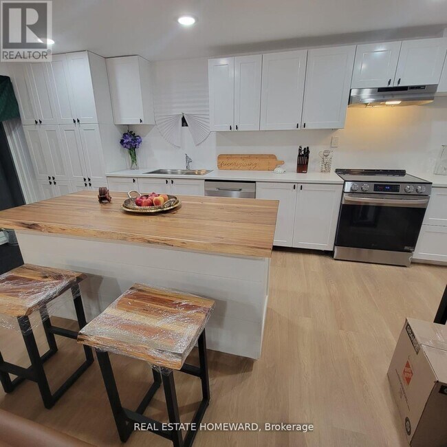 Photo du bâtiment - 16 Carew Blvd