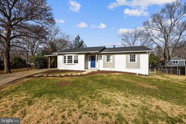 Foto del edificio - 2314 Candlewood Dr
