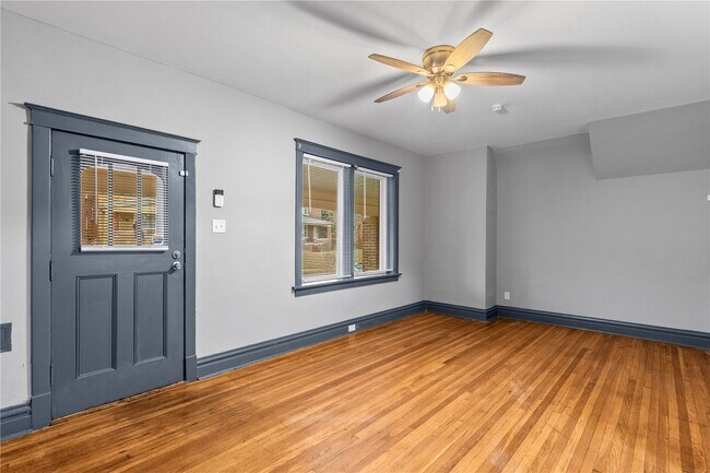 Foto del edificio - 4040 Shreve Ave